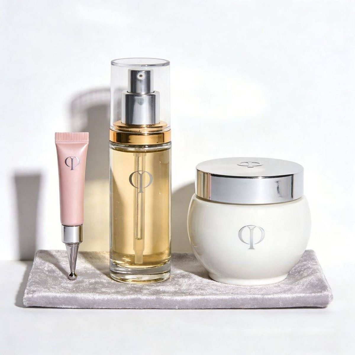 5 Thoughtful Holiday Gifts for Friends Who Have Everything (Spa Sciences Curated Picks)